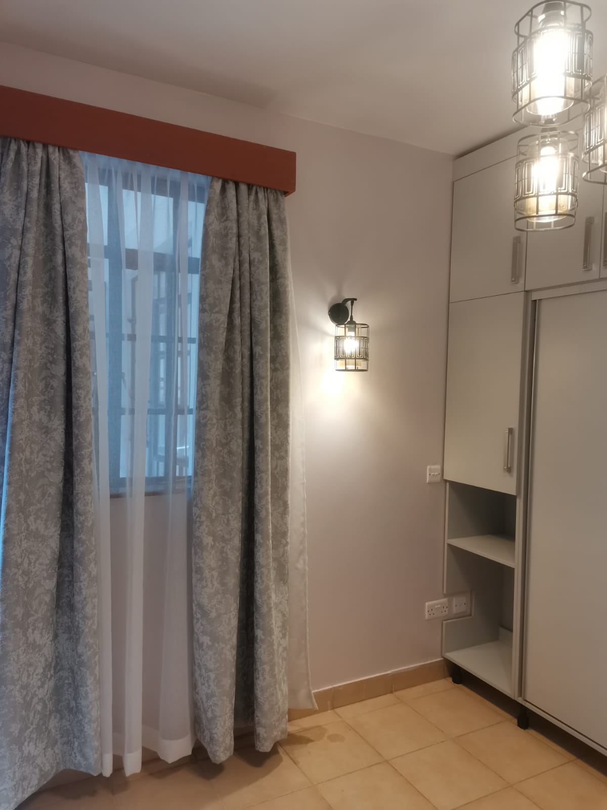 Bedroom & Curtain Styling